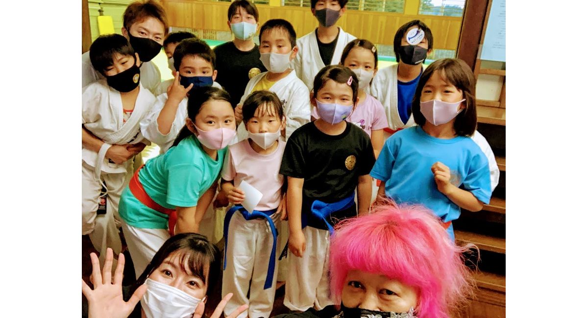 武州美里カラテスクールの写真