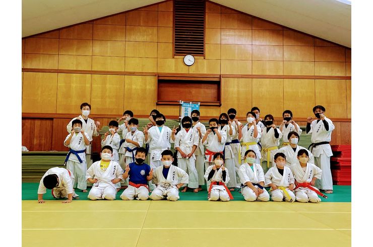 武州美里カラテスクールの写真