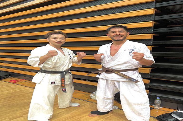 武州美里カラテスクールの写真