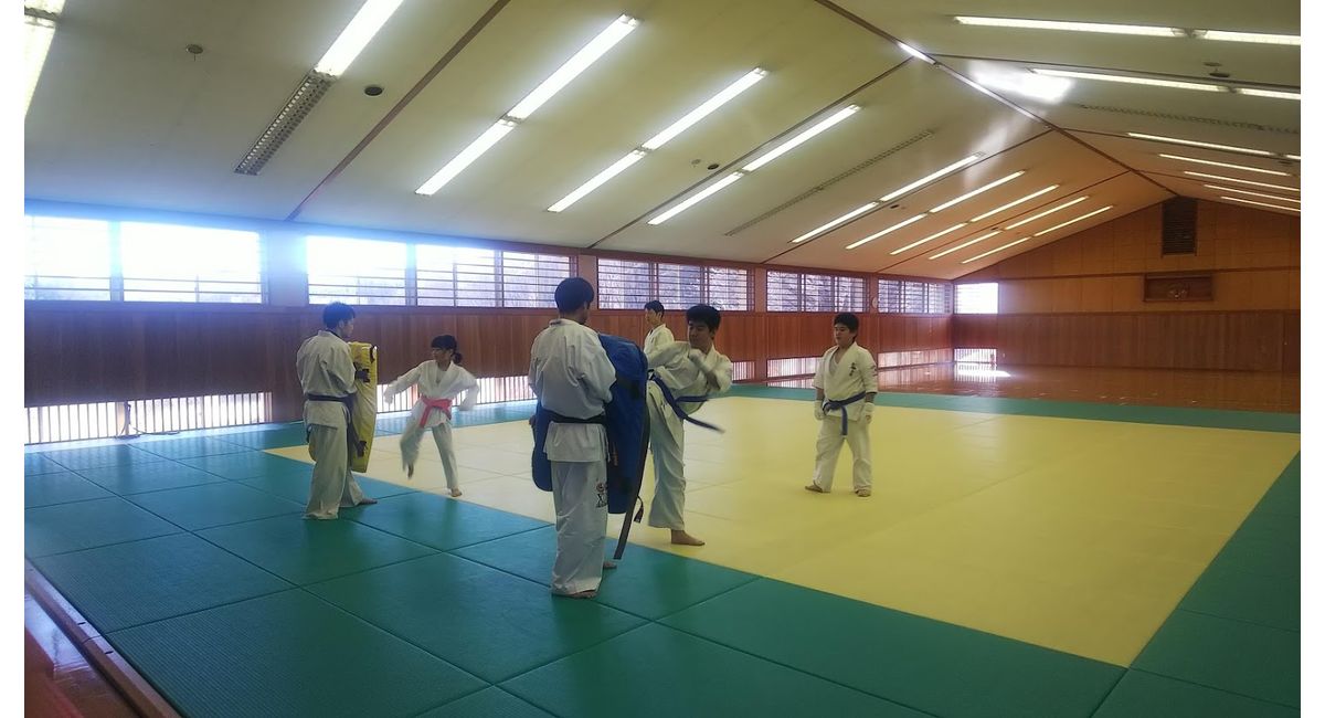 本日は美里町の武道館にて稽古を行いました