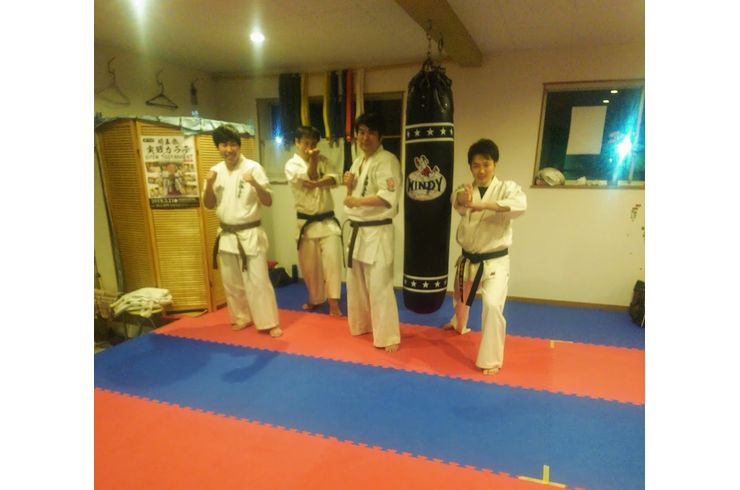 武州美里カラテスクールの写真