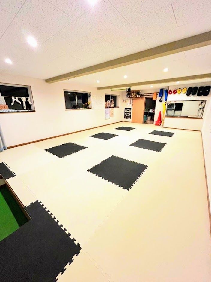 武州美里カラテスクールの画像